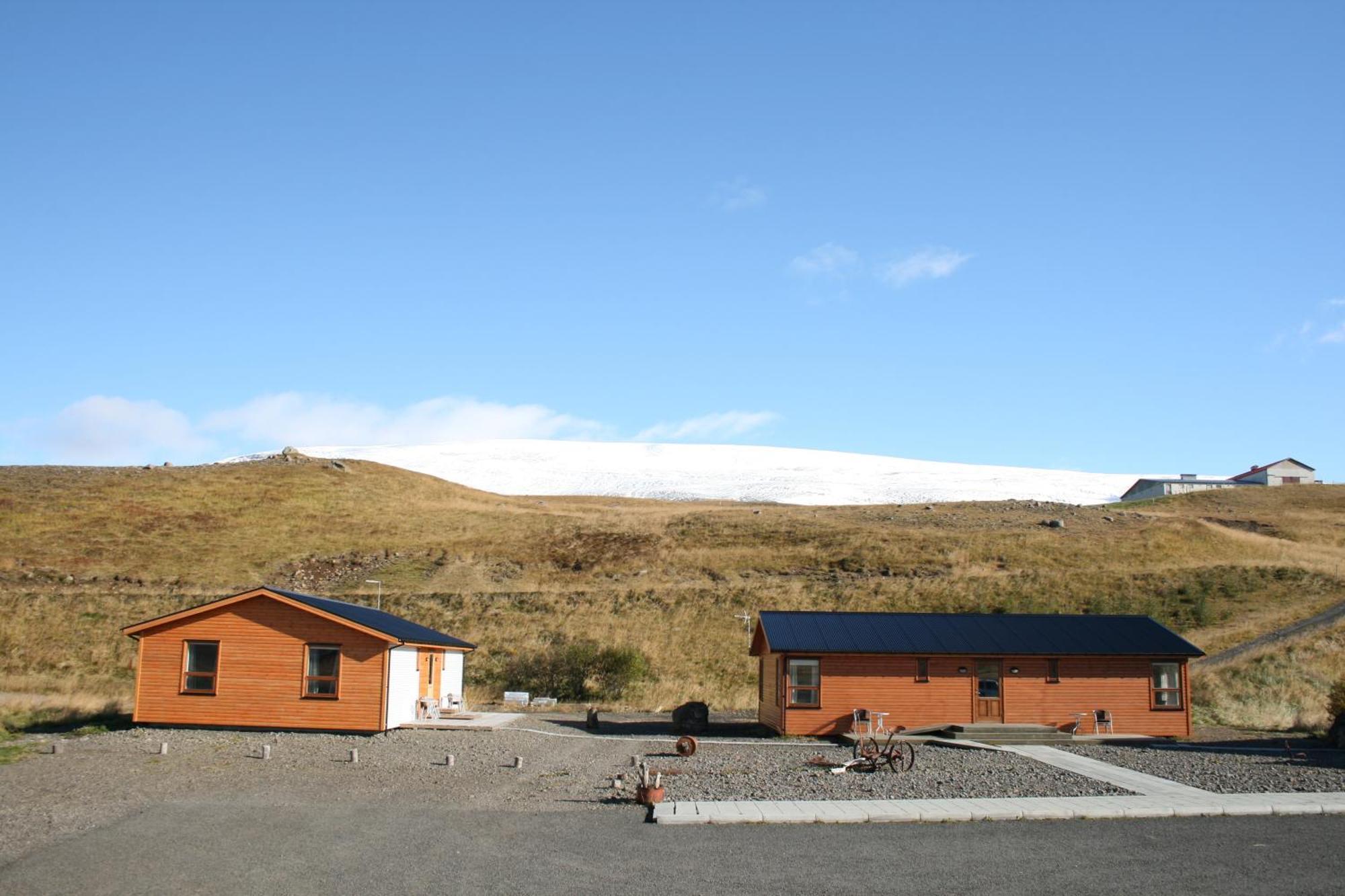 Daeli Guesthouse Víðidalstunga Exteriör bild
