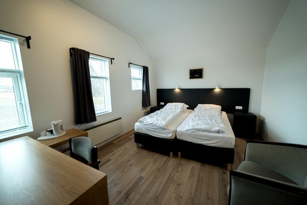 Daeli Guesthouse Víðidalstunga Exteriör bild