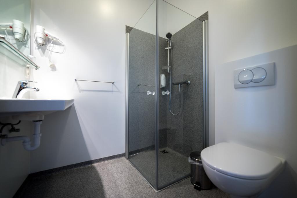 Daeli Guesthouse Víðidalstunga Exteriör bild